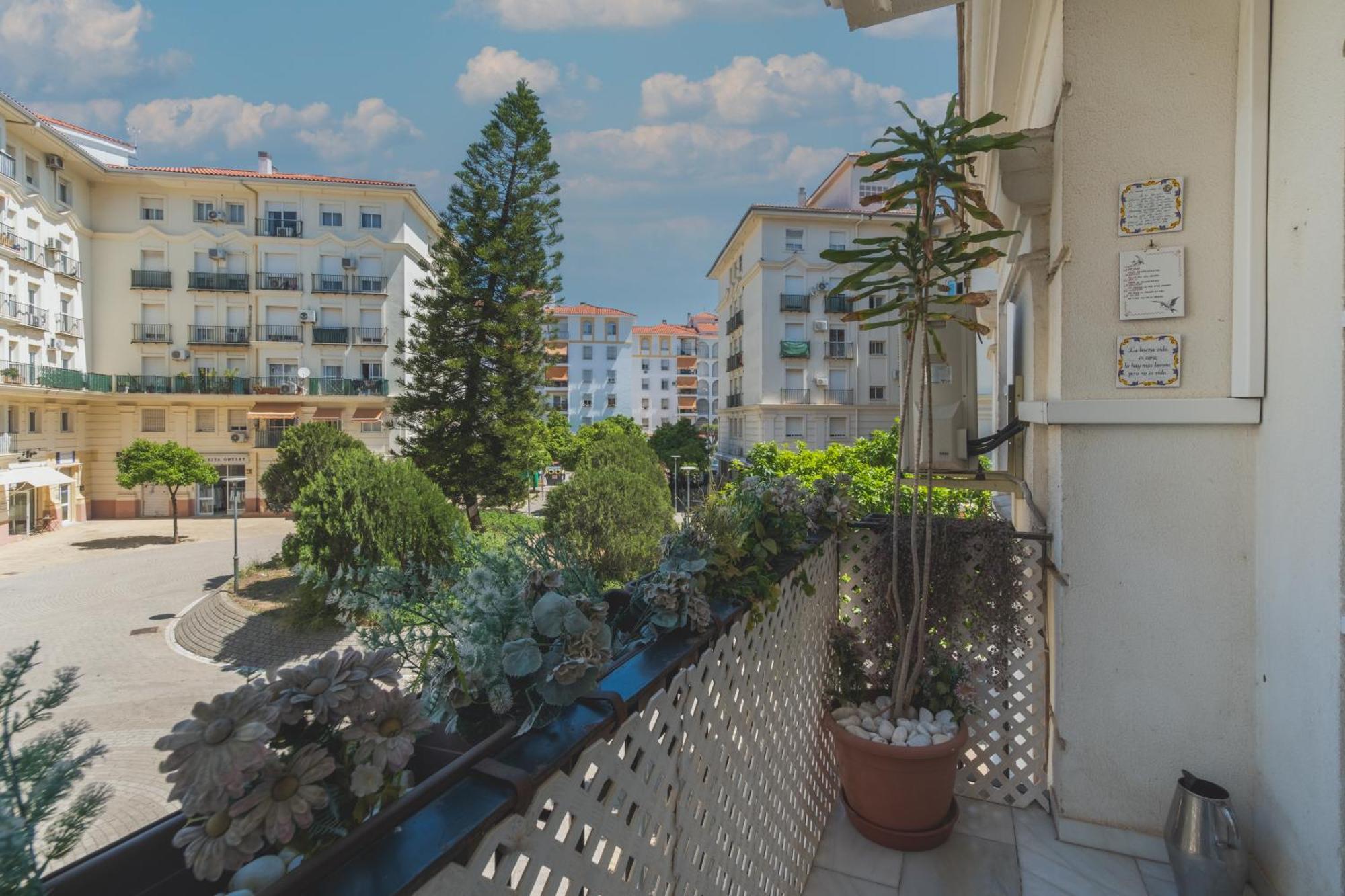 Amplio Y Luminoso Apartamento De 2 Dormitorios Cerca De La Plaza Del Caballo, Jerez De La Frontera Exterior foto